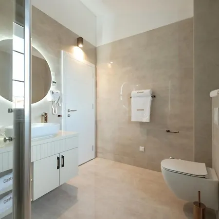 Castello Exclusive With Breakfast - By Ta Leut Agency