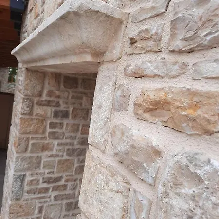 Maison d'hôtes Castello Exclusive With Breakfast - By Ta Leut Agency Privlaka (Zadar)