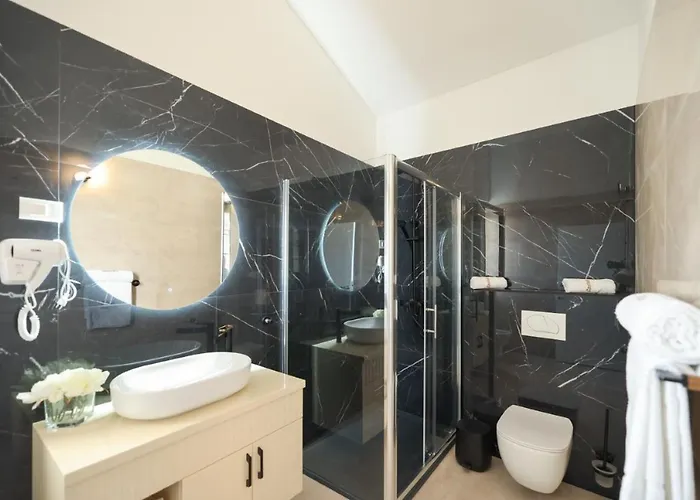 Castello Exclusive With Breakfast - By Ta Leut Agency Penzion 4*